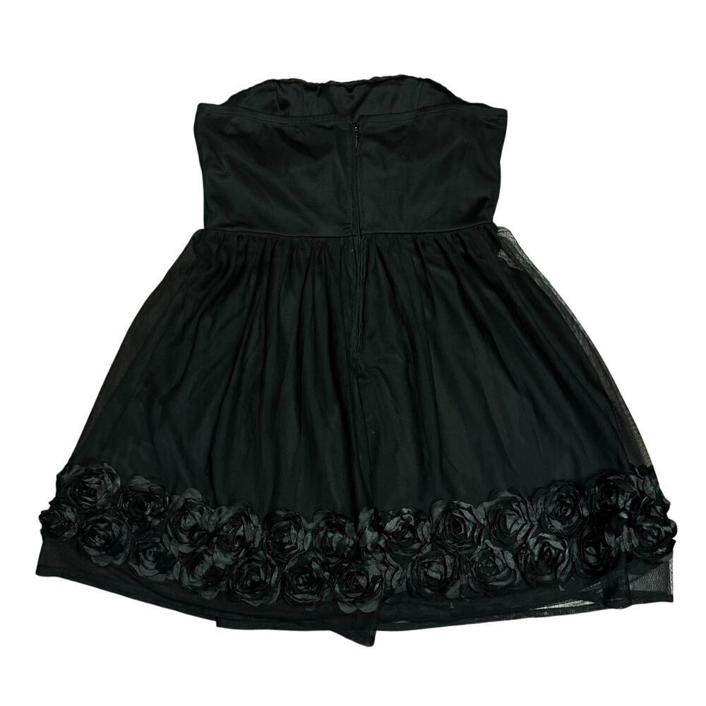 Trixxi Black Sweetheart Strapless Mini Dress Rosettes Hem Homecoming Party SZ L - Picture 8 of 15